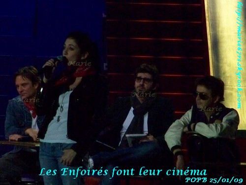 [2009] Les Enfoirés font leur cinéma... - Page 13 100_0424