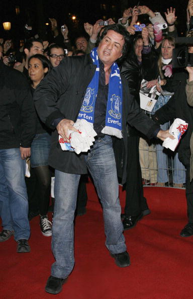 Stallone et le Planet Hollywood - Page 4 _eeaa10