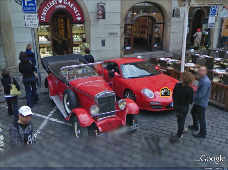 STREET VIEW : belles voitures (Monde) - Page 6 Tacot10