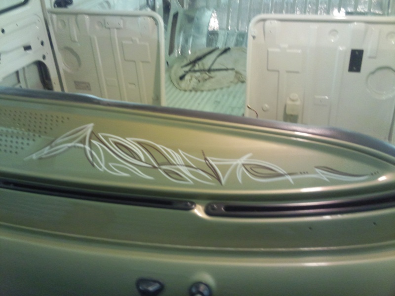 caddy pinstriped today Pin110