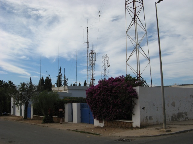 صور محطة راديو أكادير قبل الزلزال في عام 1957 Antenn13