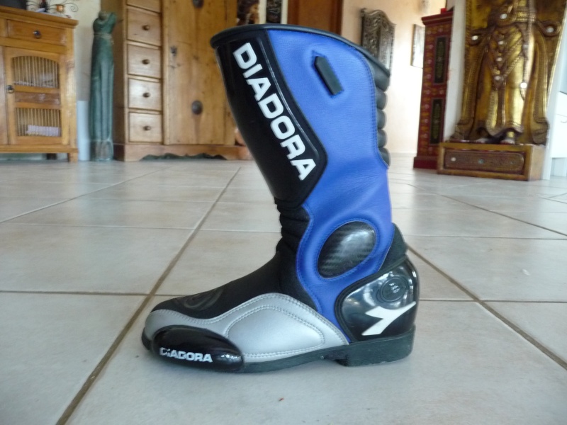 vends bottes moto P1060914