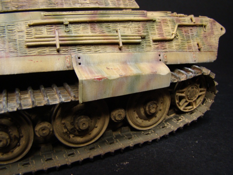 tigre - Tigre B porsche (dragon 1/35) - Page 12 Dsc01125