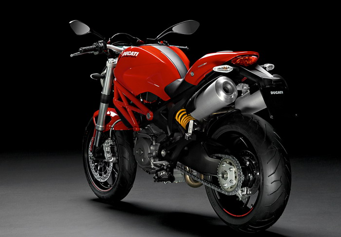 DUCATI - 796 MONSTER - PRESENTATION 1510