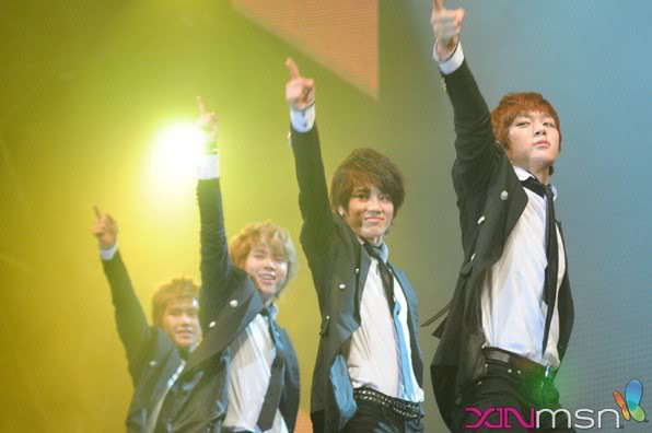 [FANTAKEN] 23102010 - KPOP Night à Singapour 0417