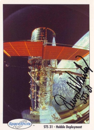 Hubble a 20 ans ! Sts-3120
