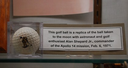 Figurine Alan Shepard Apollo 14 "Golf Shot" Tufts_10