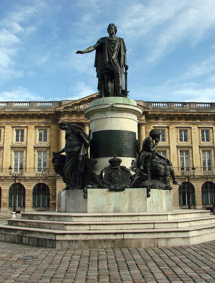 (E) Photo place Royale à Reims (Vendu) (Metz 14/11/18) Statue10