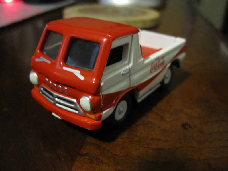 1/24 scale vintage van model Img_1410