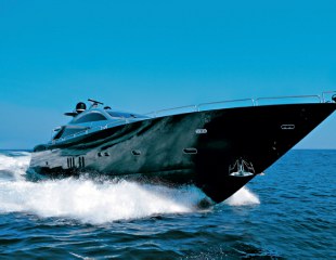 Κατάσκοπος της θάλασσας - Το σκάφος του James Bond στην ταινία «Casino Royale» είναι, απλά, ό,τι πιο φίνο έχει να επιδείξει η βρετανική ναυπηγική. Assets10