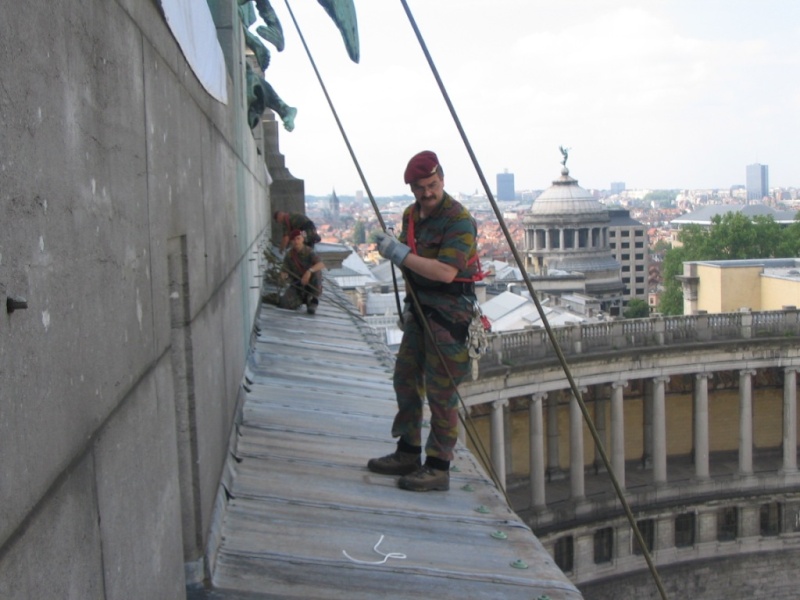 Para-Commandos au 20 km de Bruxelles 01210