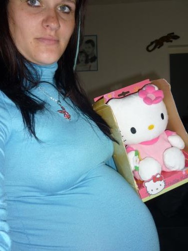 ruelle et la peluche hello kitty 8e6fbe10