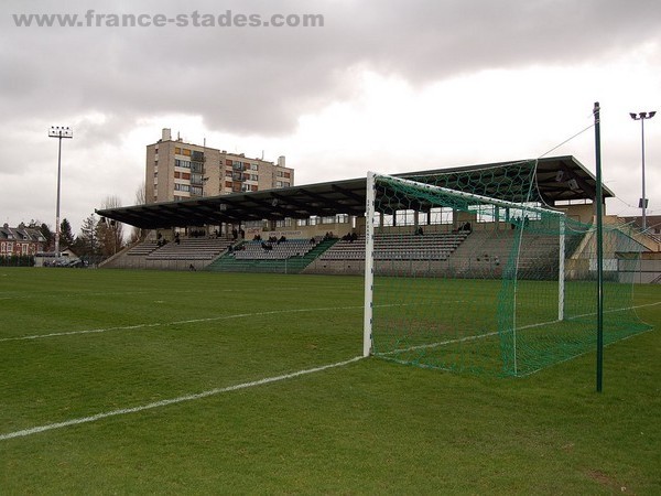 Nico' nouvelle star du foot français ? Stade_12