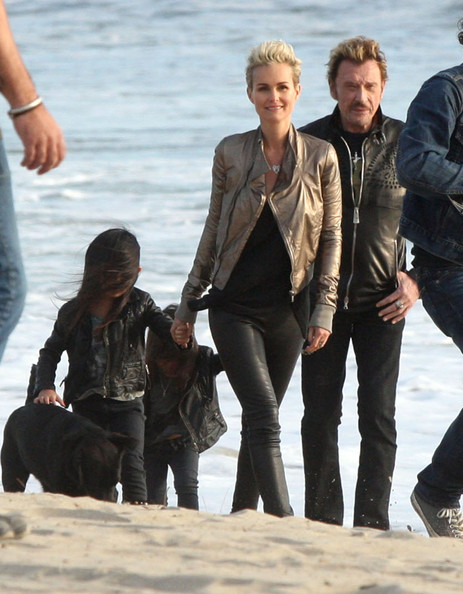 Johnny, laeticia, leurs enfants Jade et Joy sur la plage de Santa Monica! Johnn245