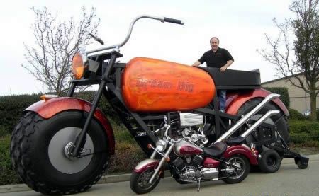 World'd largest Motorcycle A398mo10