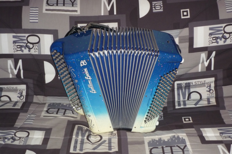 mon accordéon ballone burini P1000311
