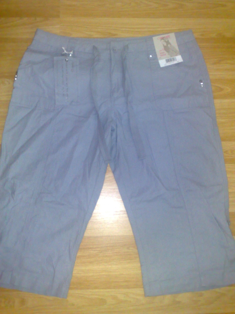 Size 16 3 1/4 lenght linen trousers BNWT 01011