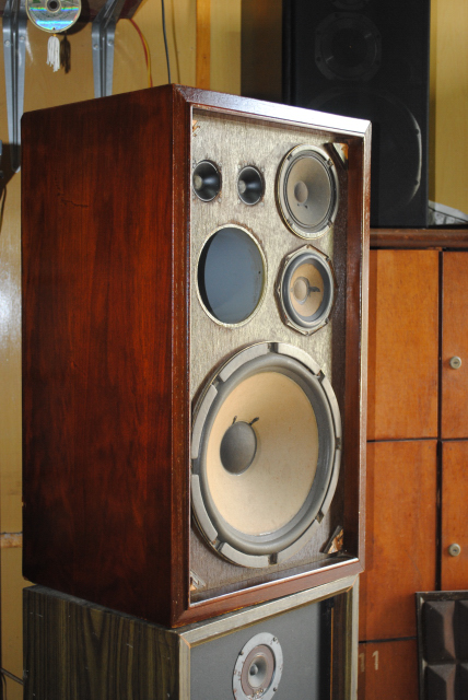 Sansui SP-200 Speakers (used)(SOLD) Dsc_2914