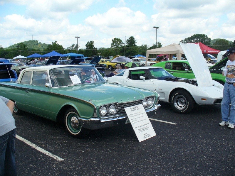 Car show yesterday (Saturday) P1040513