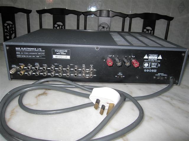 NAD 302 integrated amp (Used) Img_2326