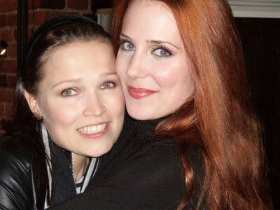 Tarja Turunen y Simone Simons Tarja-12