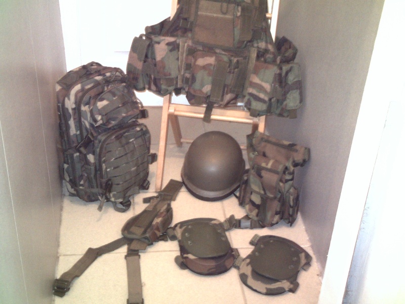 Equipement Woodland à VENDRE NEUF ! / Ludovic42 / 22nd SAS Gilets10