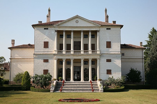 MASONERIA Y ARQUITECTURA - VILLA CORNARO 800px-11