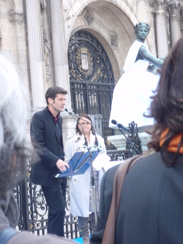 HOMENAJE A LAS DAMAS DE BLANCO EN PARIS Damas-17