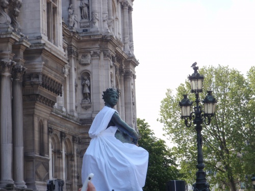 HOMENAJE A LAS DAMAS DE BLANCO EN PARIS Damas-28