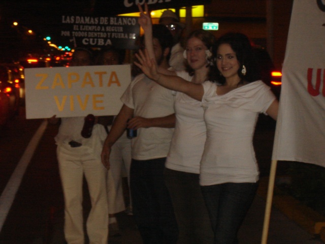 MARCHA POR LAS DAMAS DE BLANCO MIAMI MARZO 25 DEL 2010 Marcha52