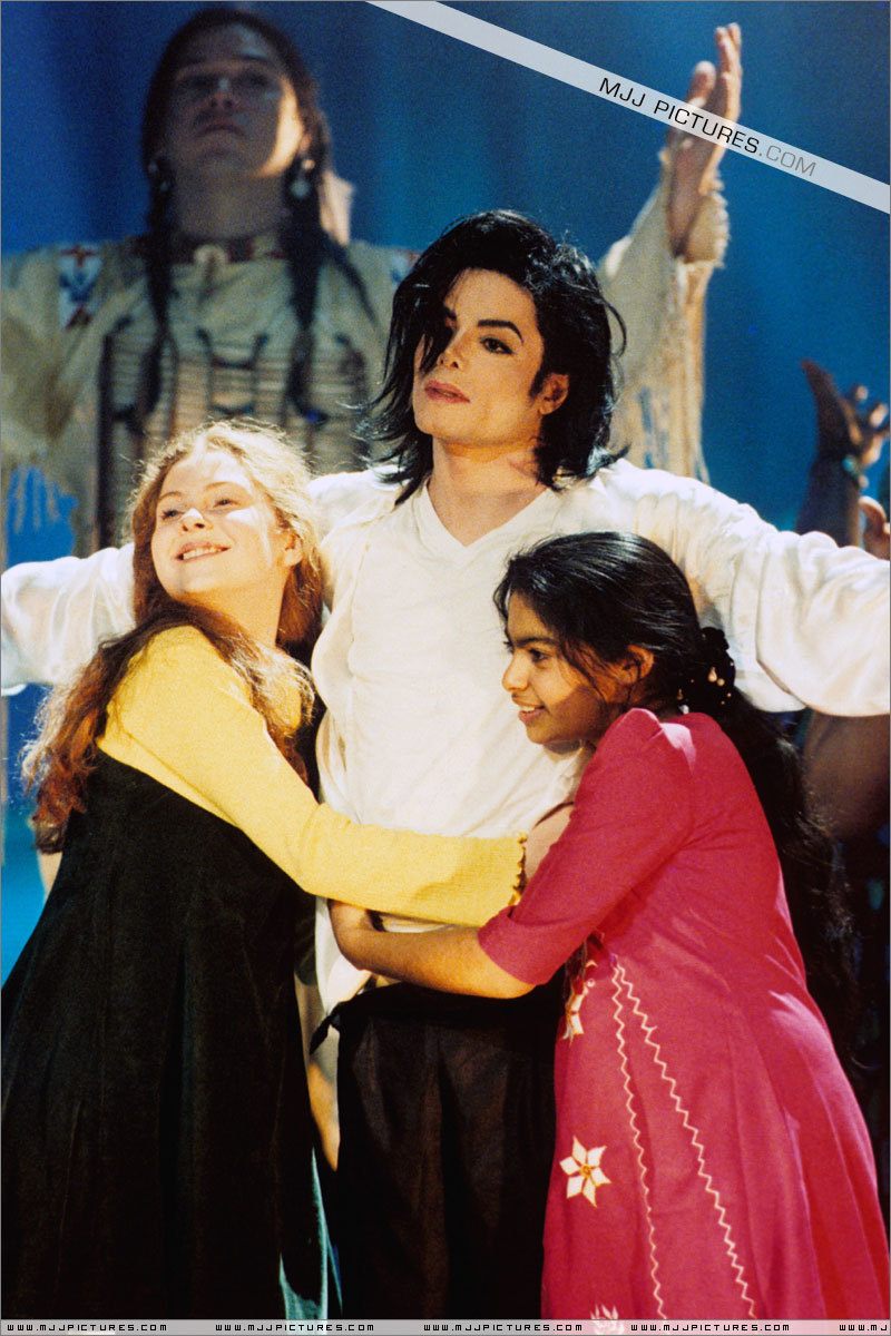 Michael jackson love. Michael Jackson Forever. С любовью Джексон.