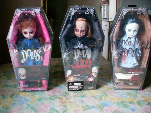 Living Dead Dolls - Page 3 Sl371418