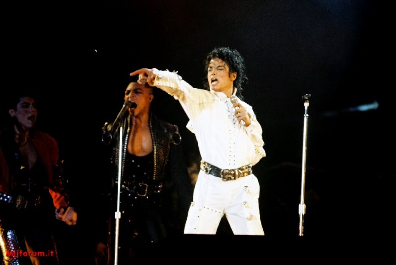 bad tour - DVD del Bad Tour presto in uscita  01wdan10