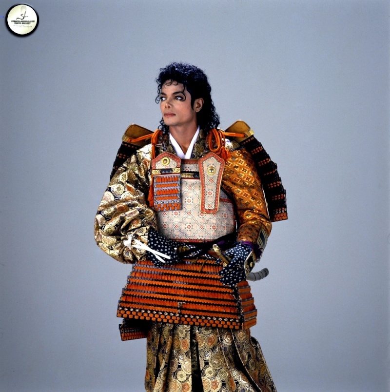 Michael vestito in costume d'epoca - Pagina 2 Papo-111