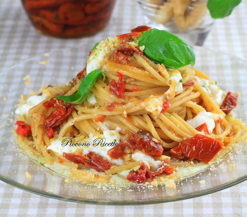 Spaghetti con pomodori secchi e burrata  Img_2210