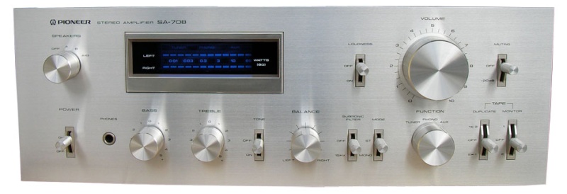 vi dico solo questo per ora!! pioneer sa-708 :-) 210