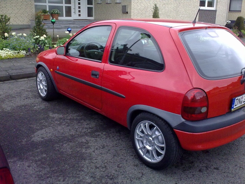 Mein Roter Corsa 12052010