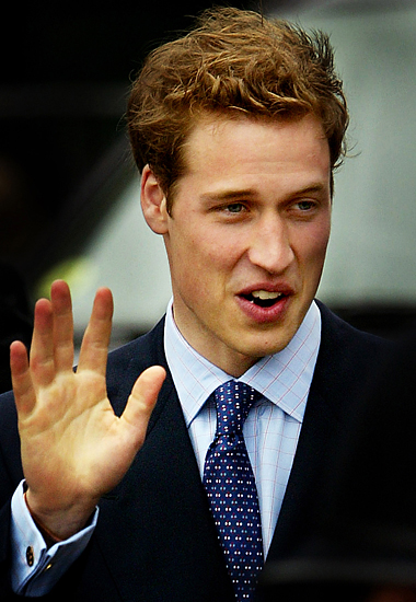 Hands of Royalty - Prince William of Wales Prinz_10