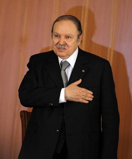 الغناء ضد رئيس الجزائر بوتفليقة قد يؤدي إلى الإعدام 3_110