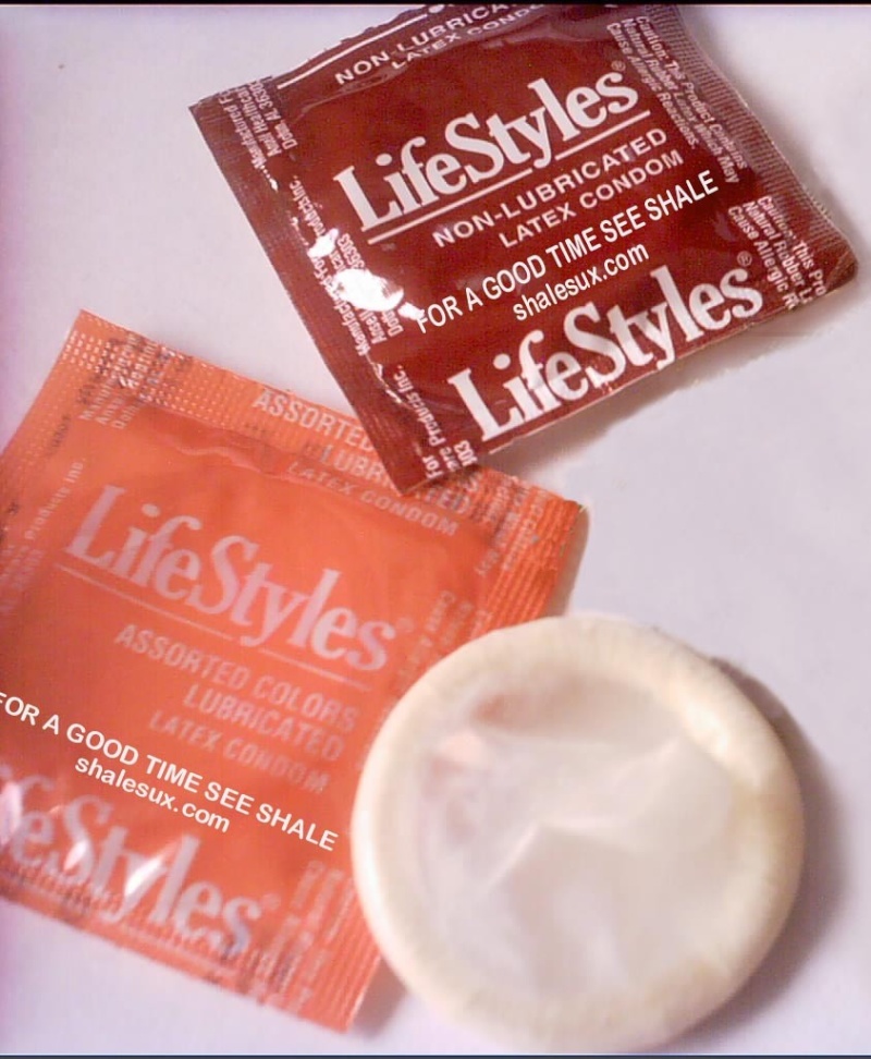 Free condom distribution Condom10