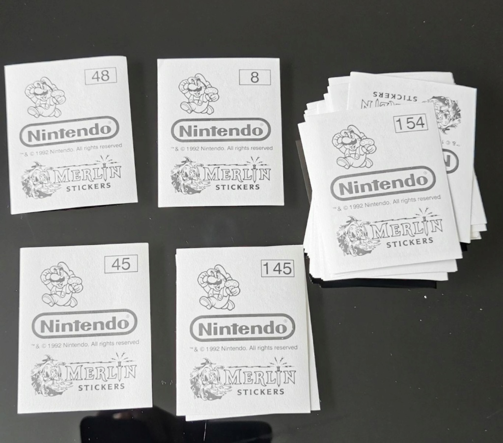 VDS Lot Stickers Nintendo Merlin d'époque  Img_2638