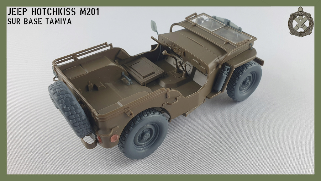 1/35 - Hotchkiss M201 avec radios (base Tamiya) M201-011