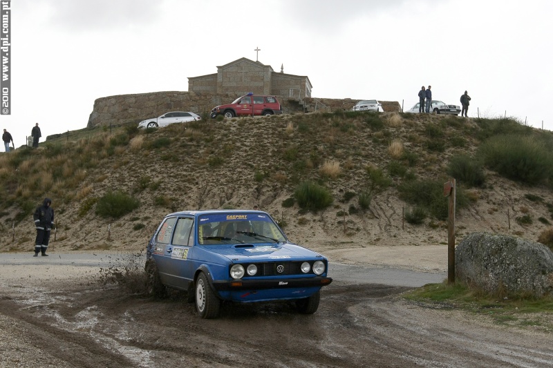 Golf GTI 1600 de rallye au Portugal Dpi19610
