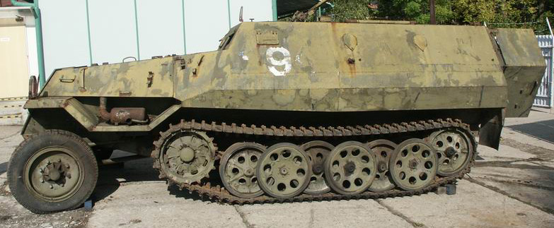 sdkfz 251 Tatra10
