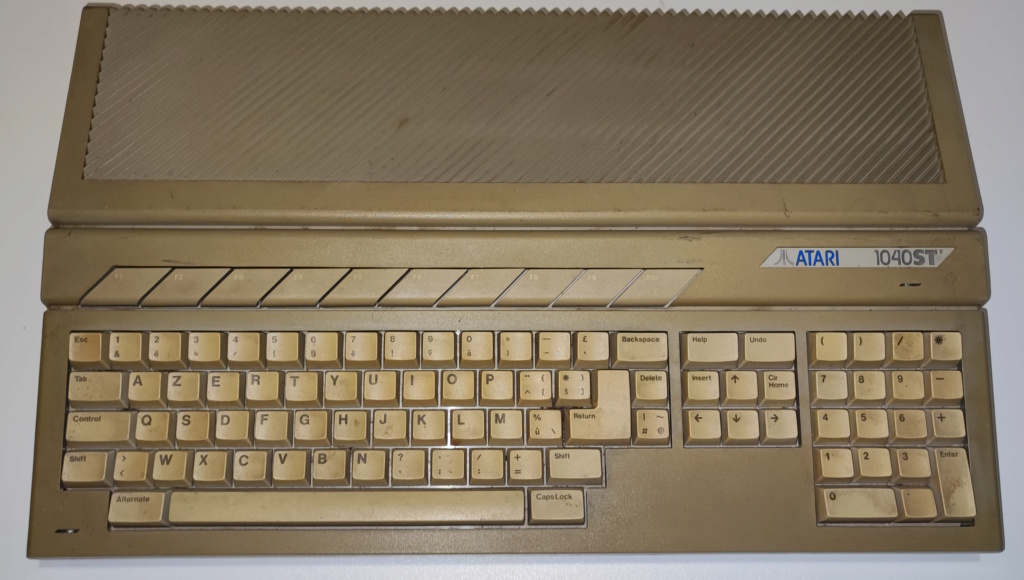 [VENDU] Atari ST 1040 STF Atari011