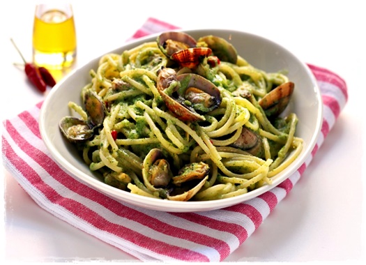 Spaghetti con arselle e finocchietto  14896711