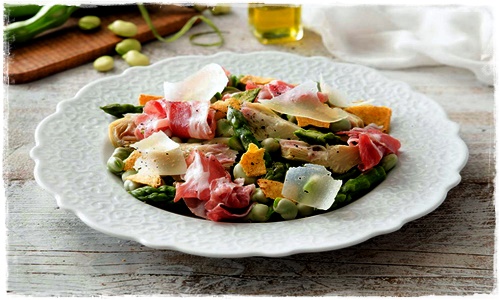 Insalata di fave, asparagi e pancetta 15215713