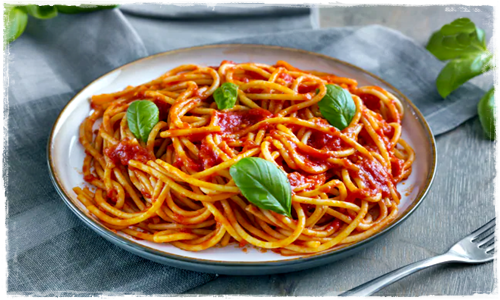 Spaghetti al pomodoro e basilico Cattur86