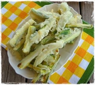 Zucchine fritte in tempura croccantissime Dsc30810