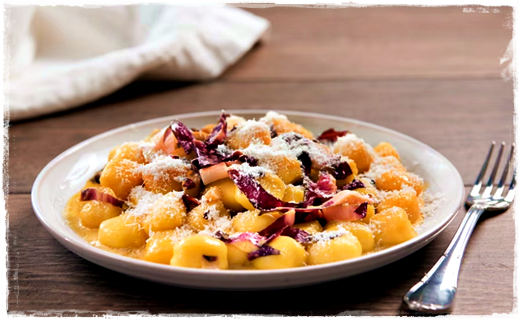 Gnocchi al radicchio e zafferano Imma1204